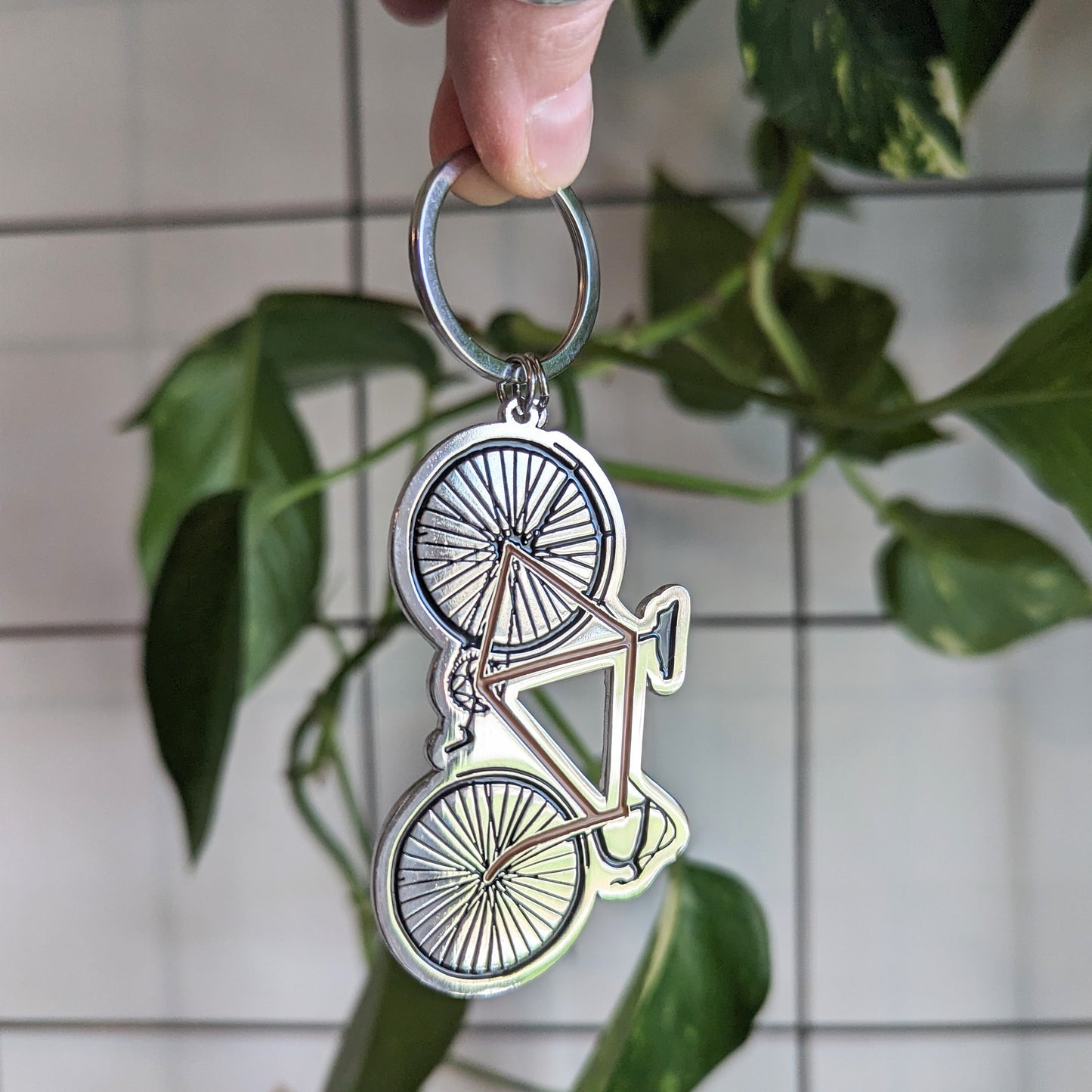 metal enamel keychain / purse charm | road bike