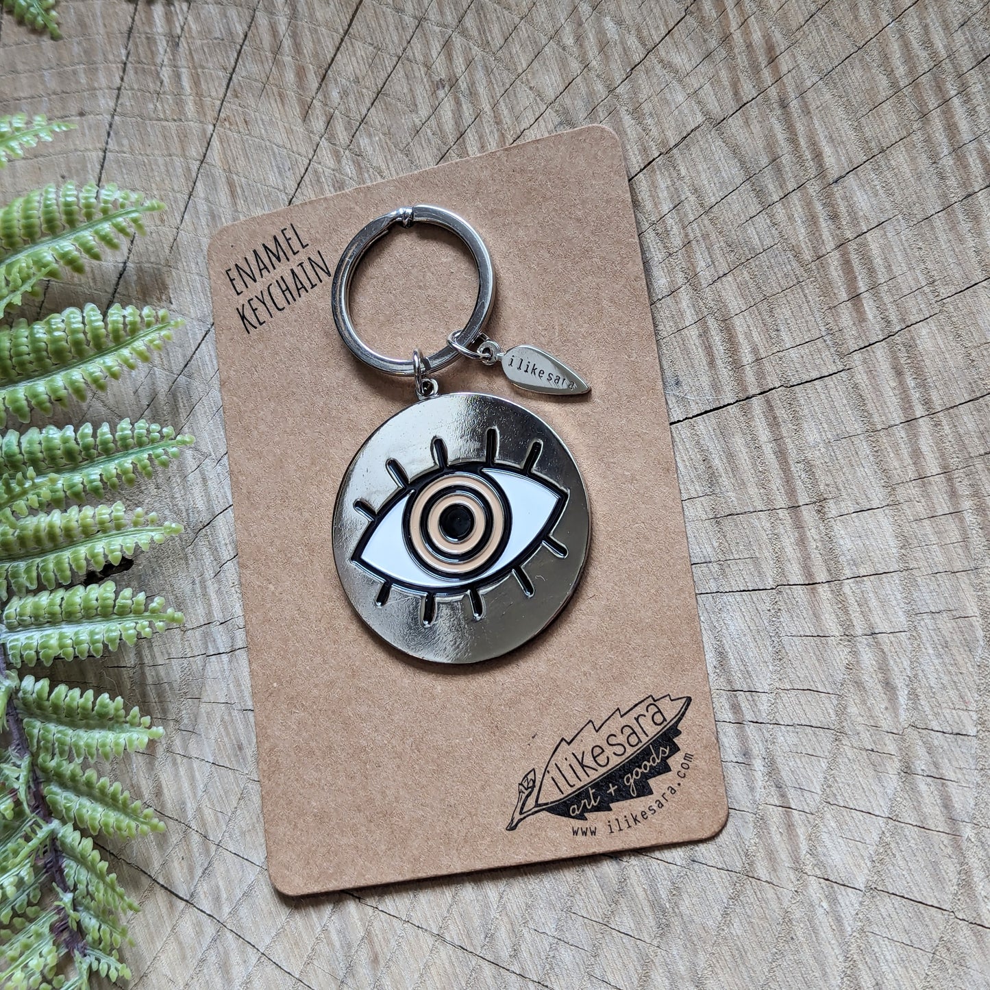 metal enamel keychain / purse charm | eyeball