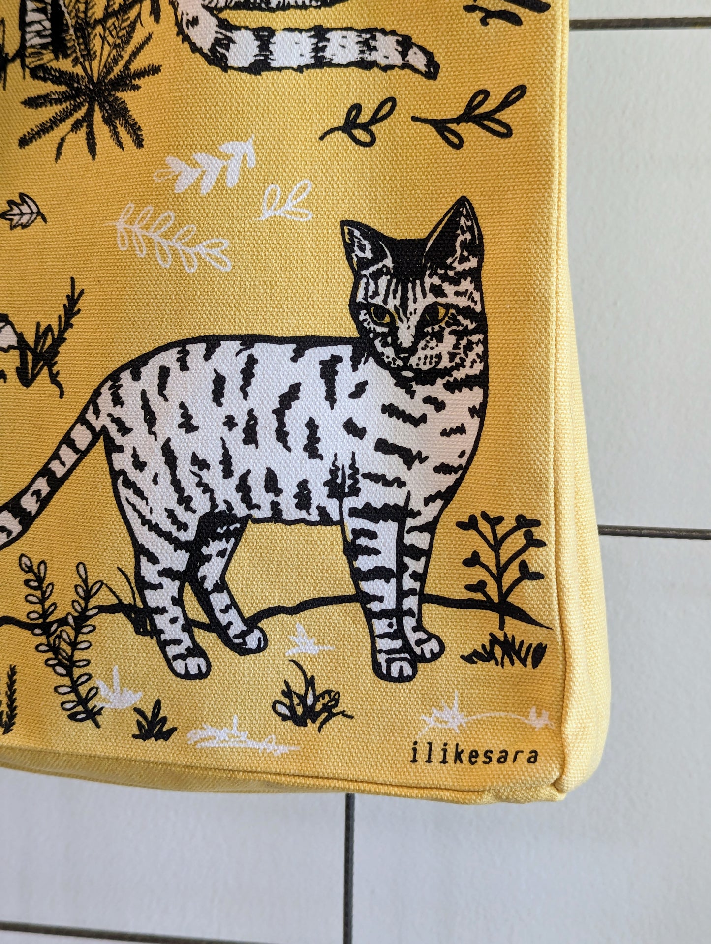tote bag | outside cats - cream canvas screenprinted tote