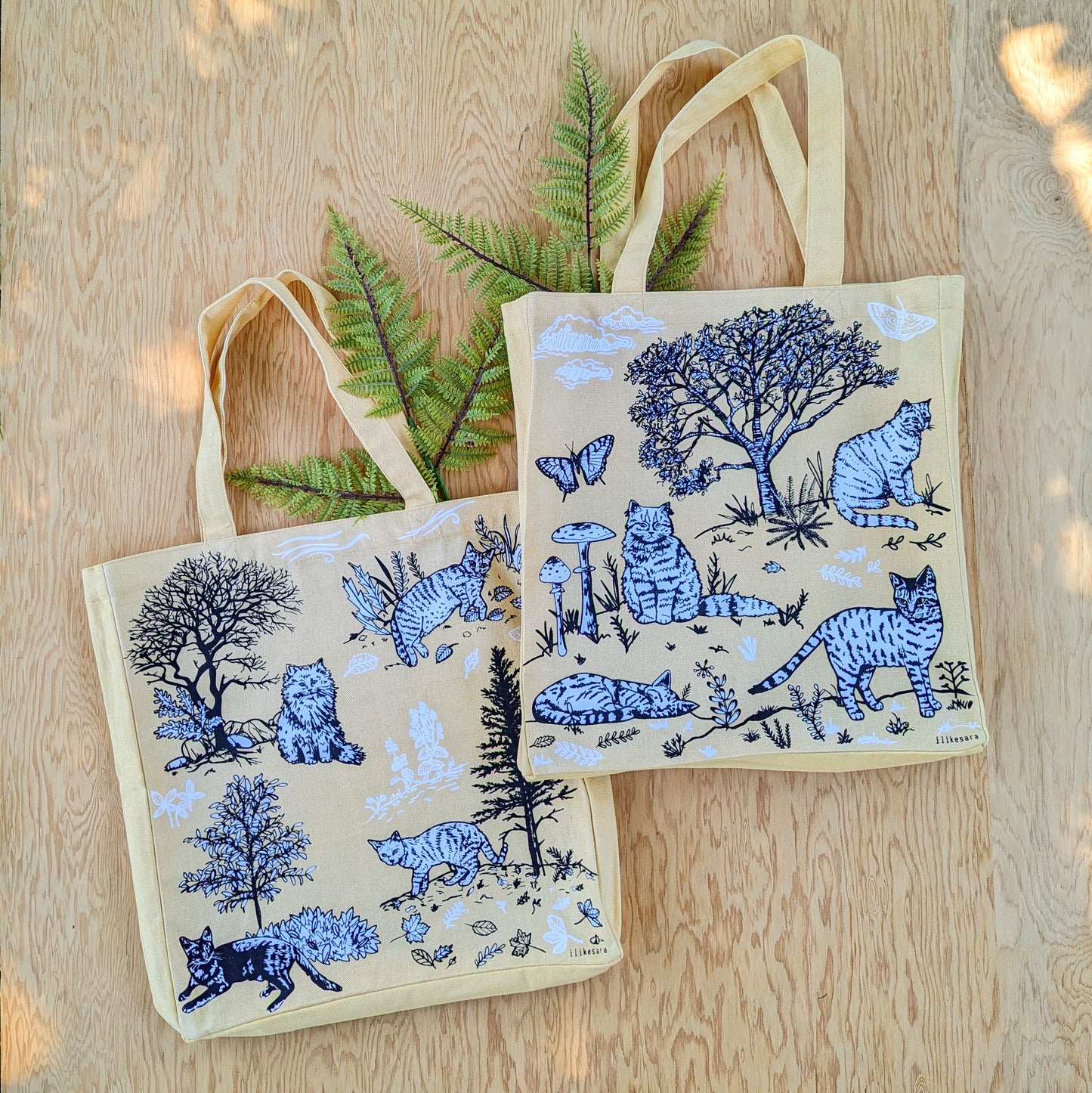 tote bag | outside cats - cream canvas screenprinted tote