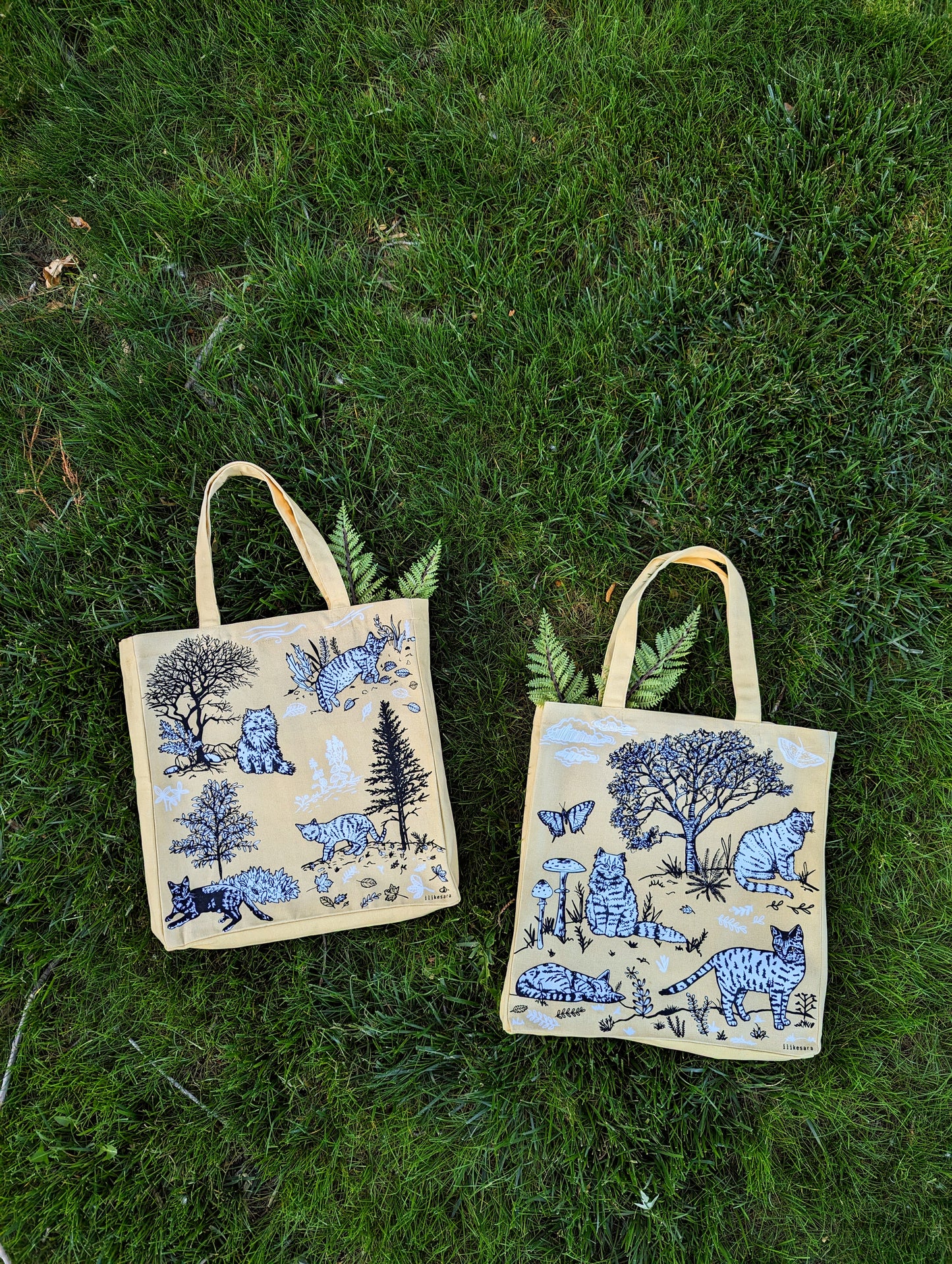 tote bag | outside cats - cream canvas screenprinted tote