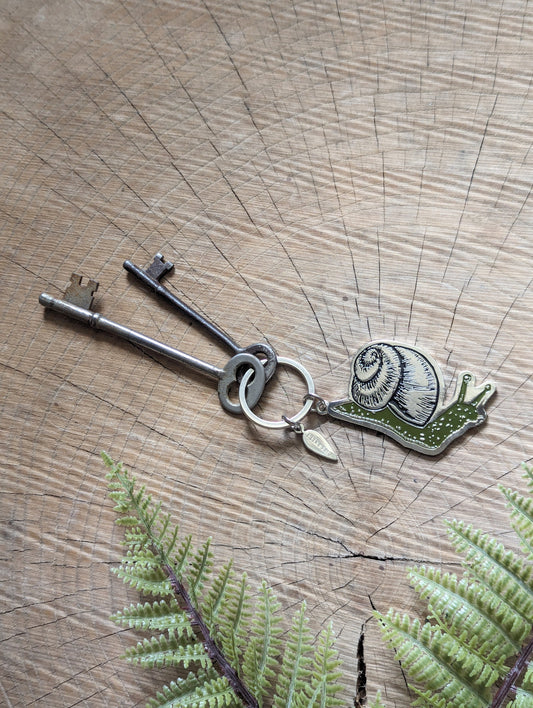 metal enamel keychain / purse charm | snail