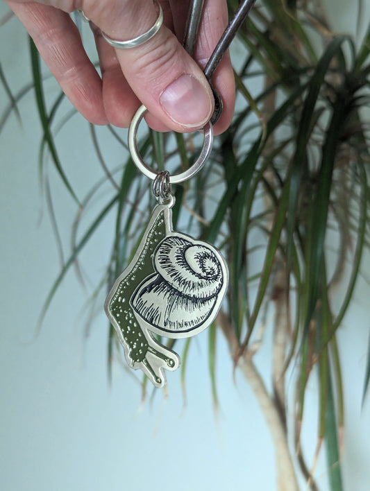 metal enamel keychain / bag charm | snail