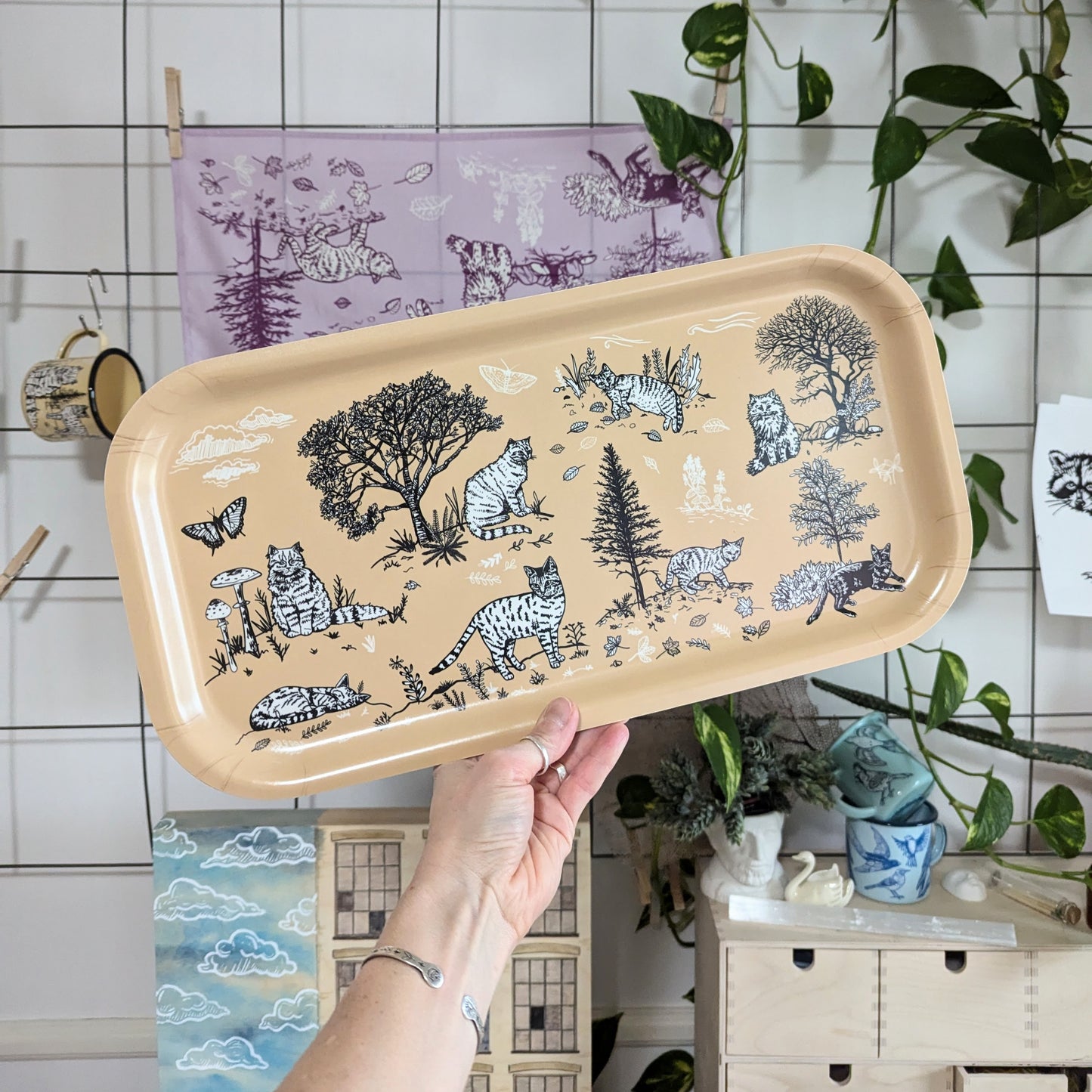 birch wood tray | outside cats - tan 17" x 9" dishwasher safe