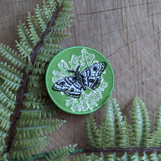iron-on patch | polyphemus moth with lichen - green 2.5" round
