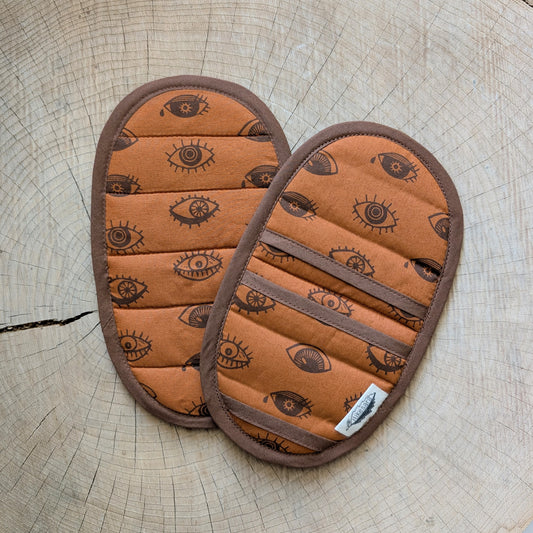 insulated pot holder / hot pad | eyeball - orange