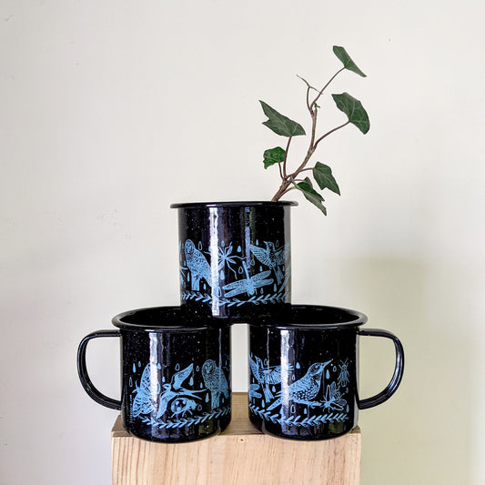 enamel mug | flying things