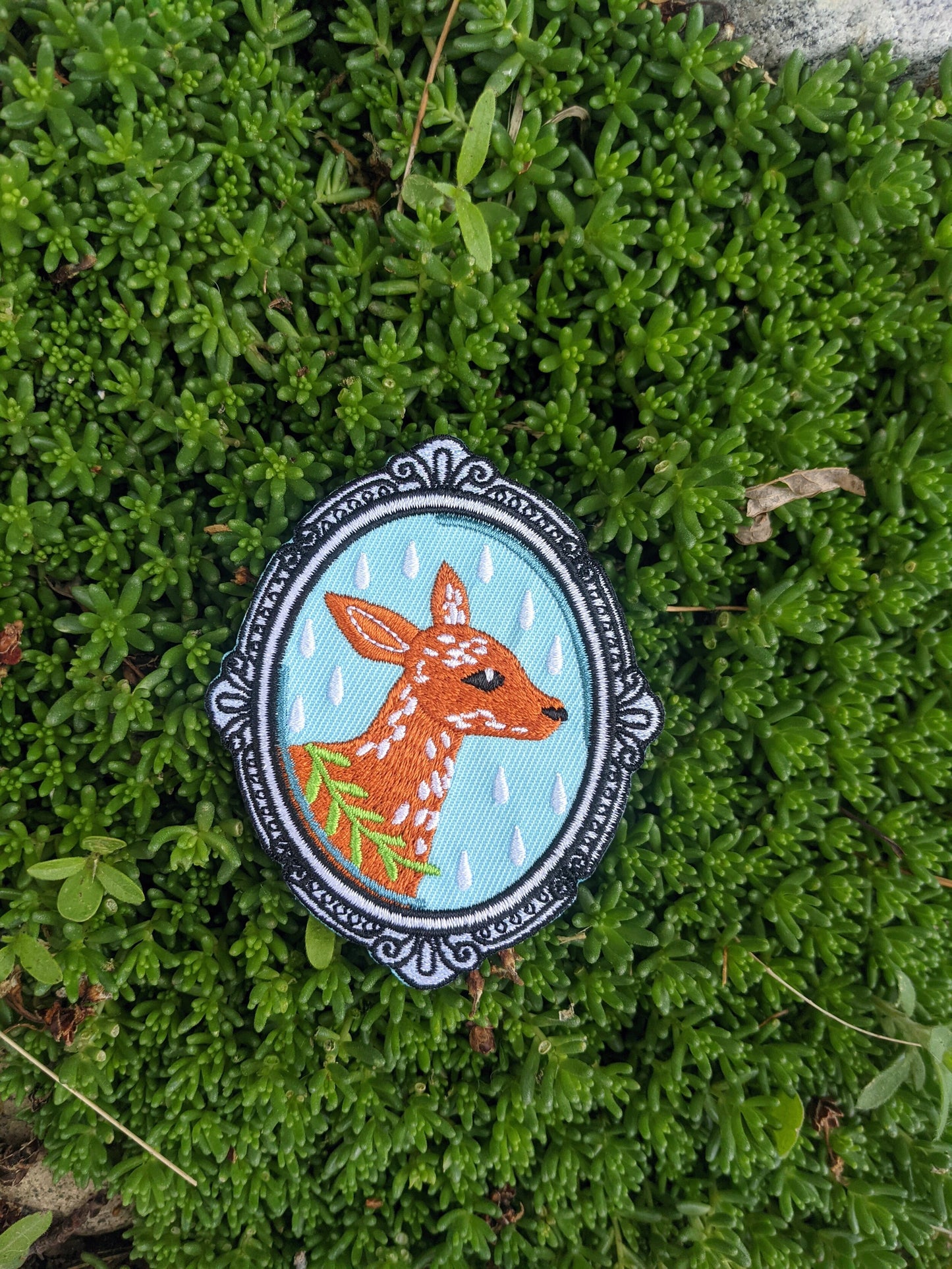 iron-on patch | deerest - oval deer 3.5" x 2.75"