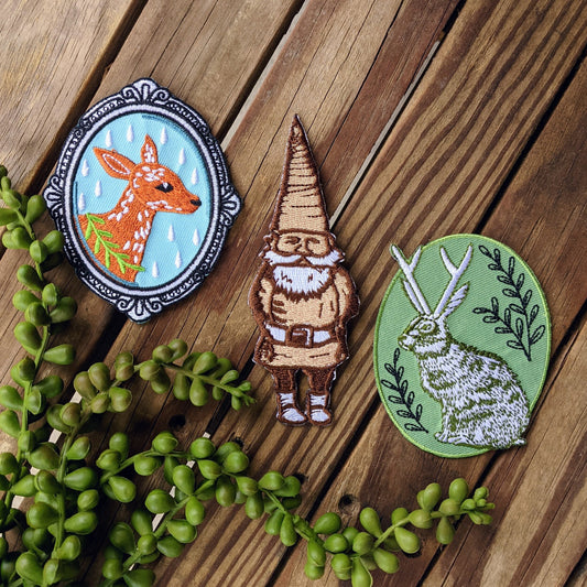 iron-on patch | gnome - brown & tan 4.5" x 1.6"