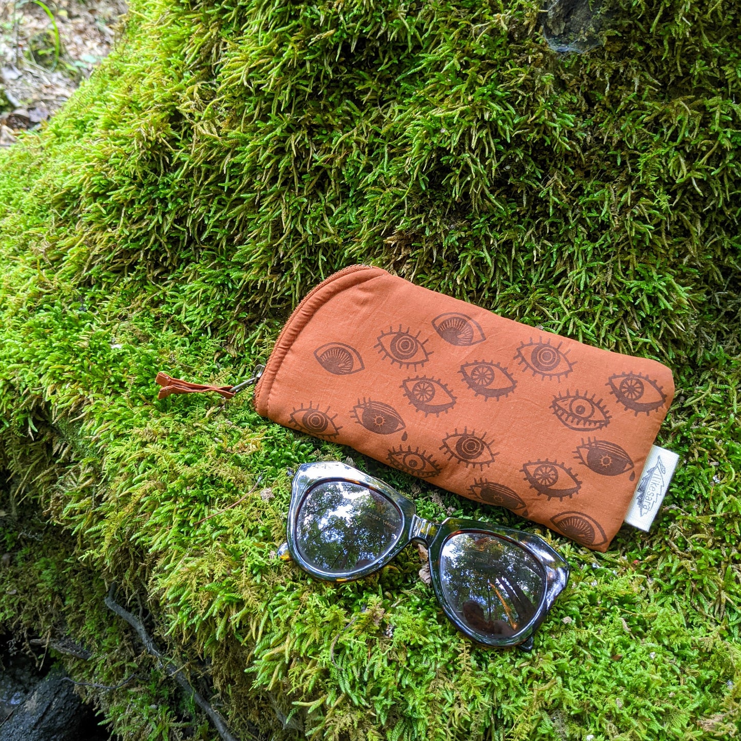 glasses case | eye glasses - orange & brown eyeball cushioned zipper bag