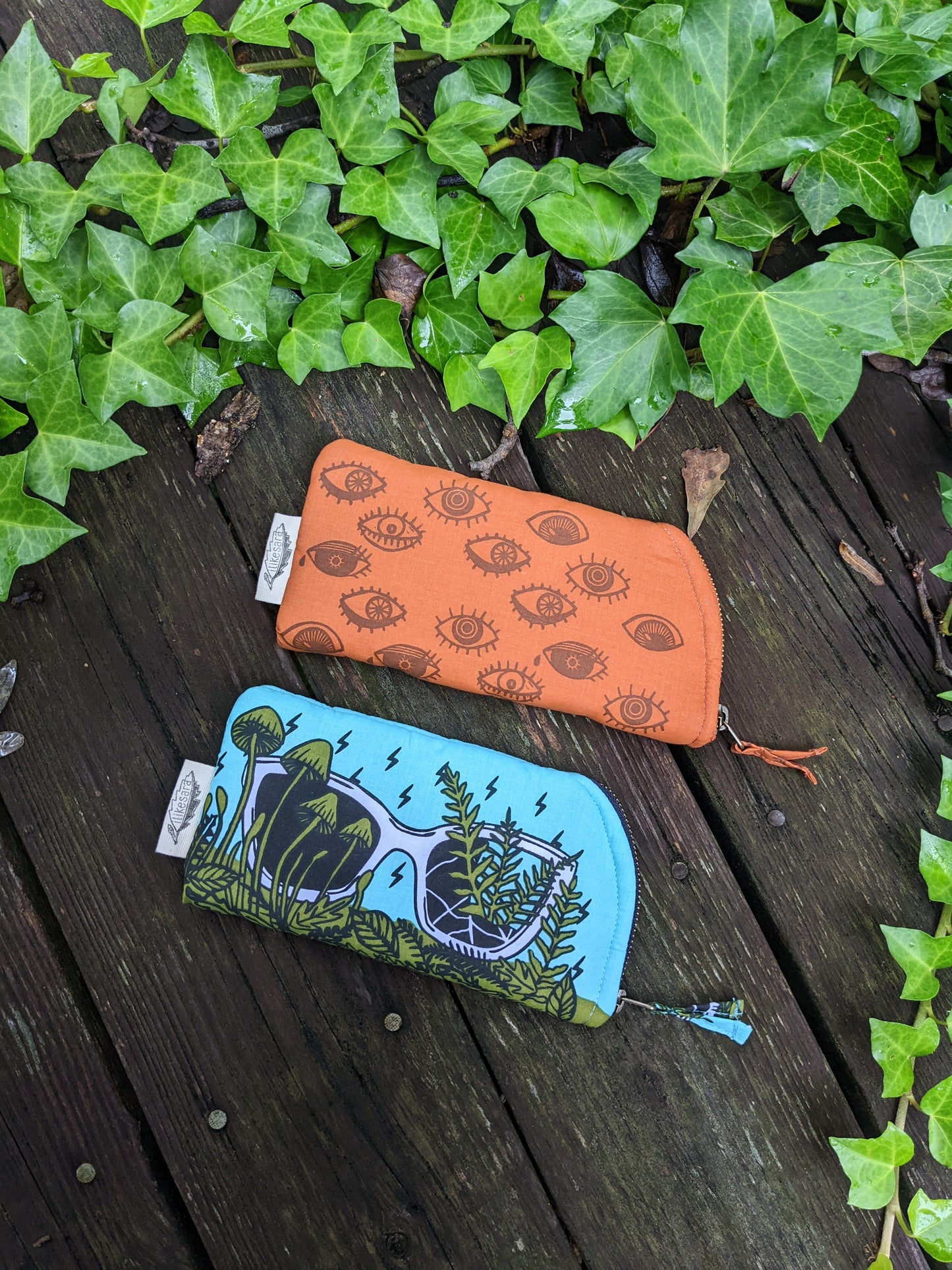 glasses case | eye glasses - orange & brown eyeball cushioned zipper bag