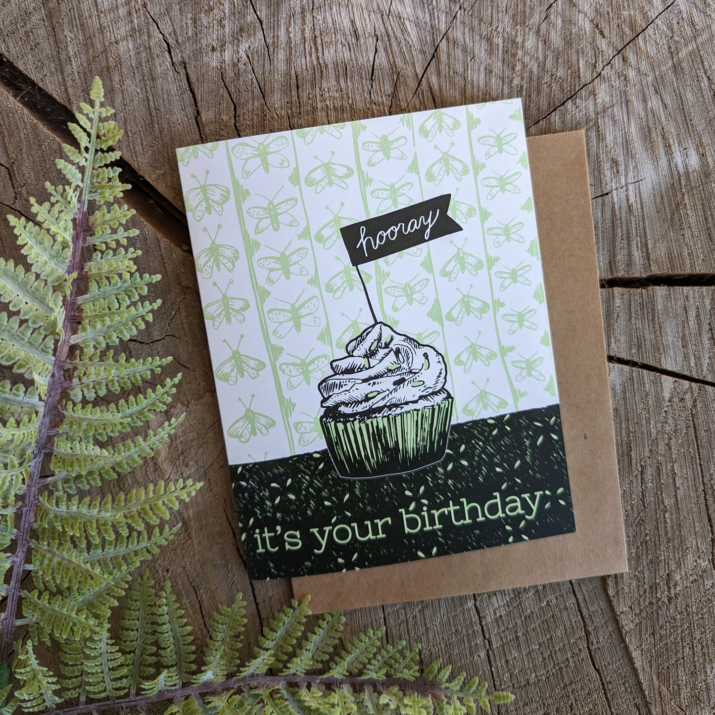 greeting card | hooray it's your birthday - cupcake