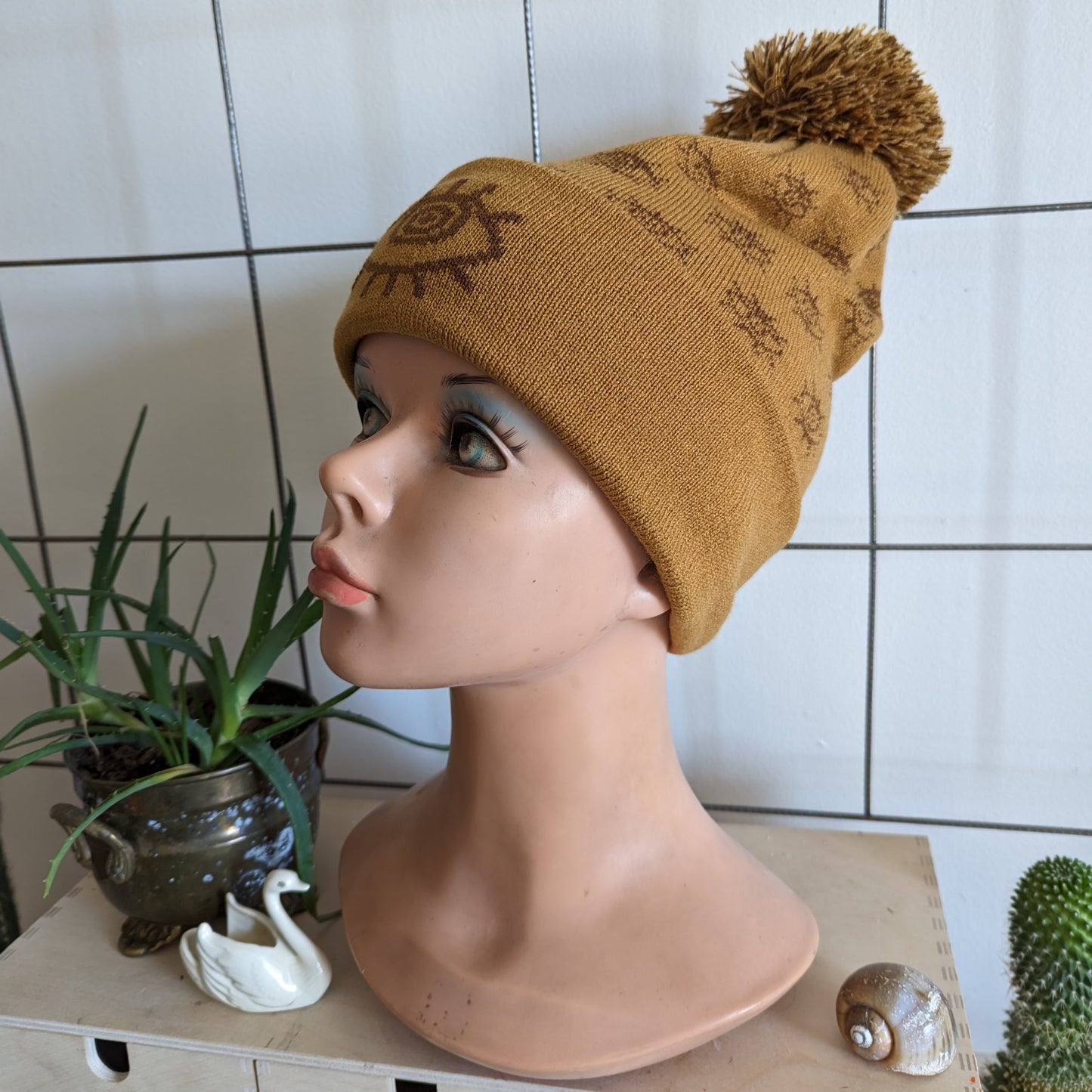 beanie hat | eyeball - orange arcylic knit hat with eye pattern