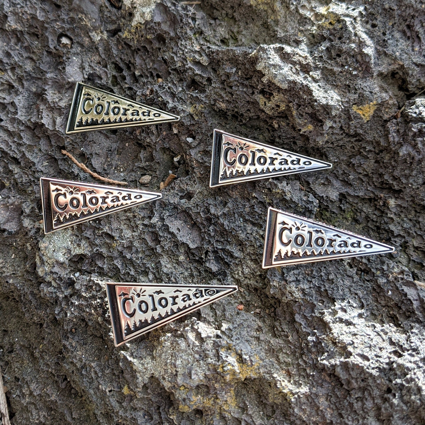 enamel pin | colorado pennant flag