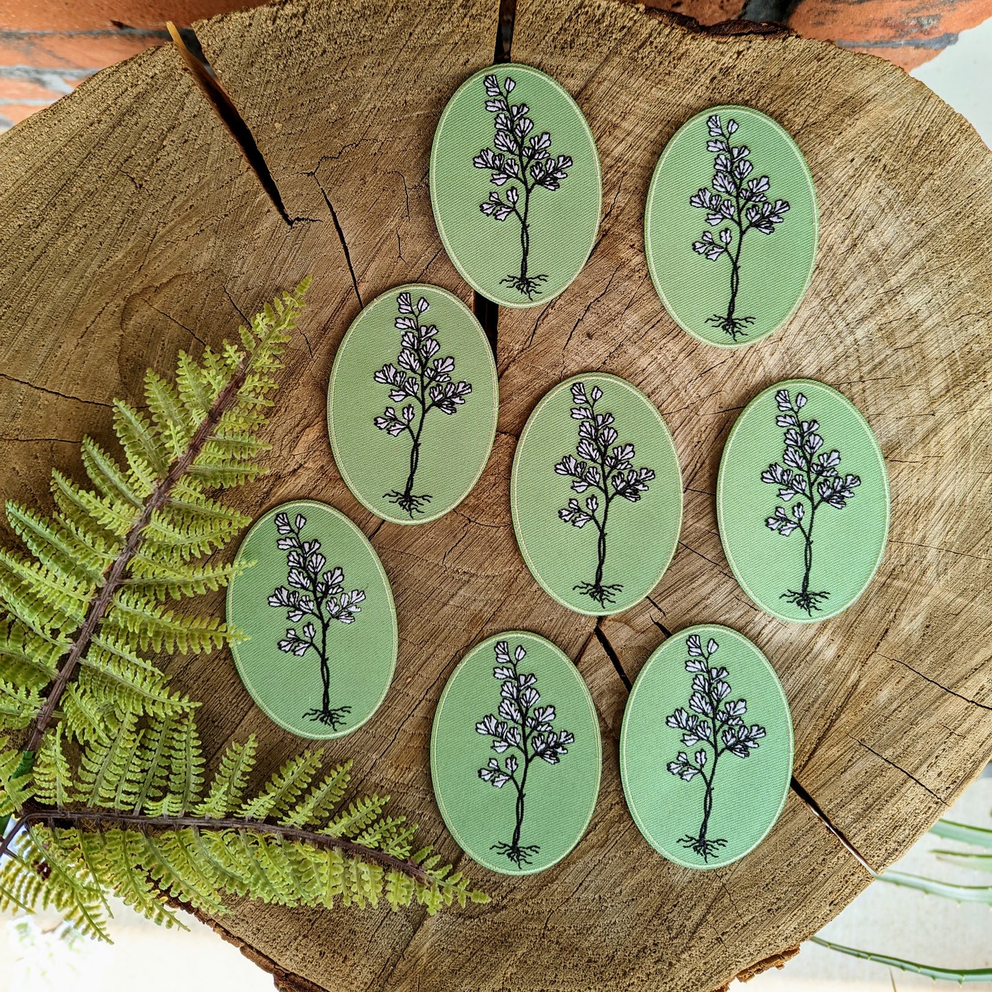 iron-on patch | maidenhair fern - green oval 3.25" x 2.25"