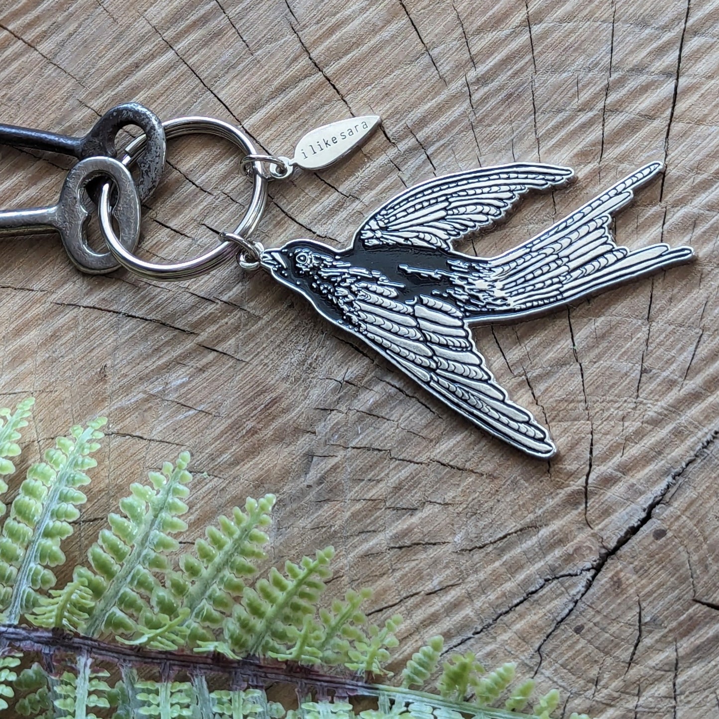 metal enamel keychain / bag charm | flying black bird