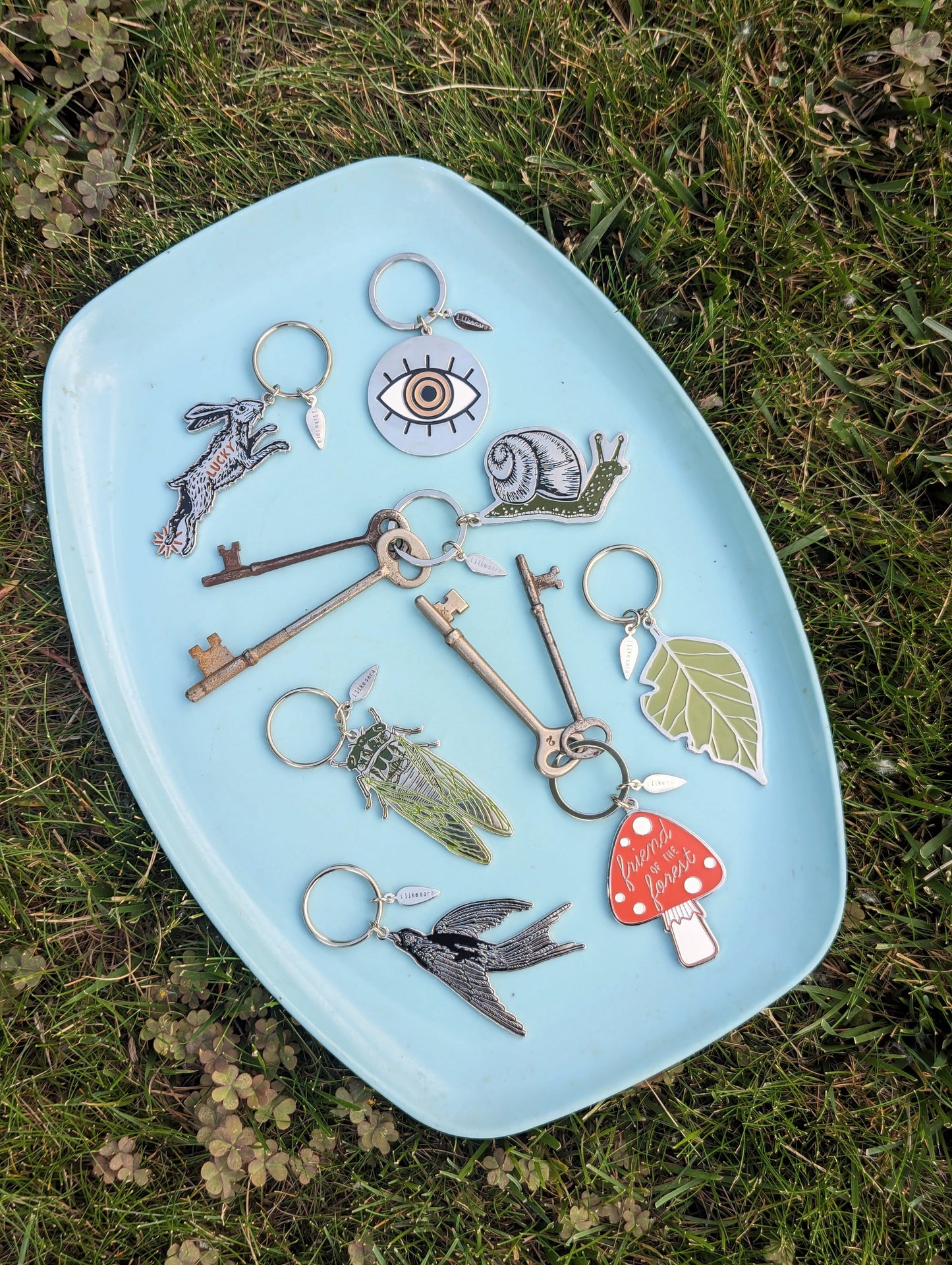 metal enamel keychain / bag charm | snail