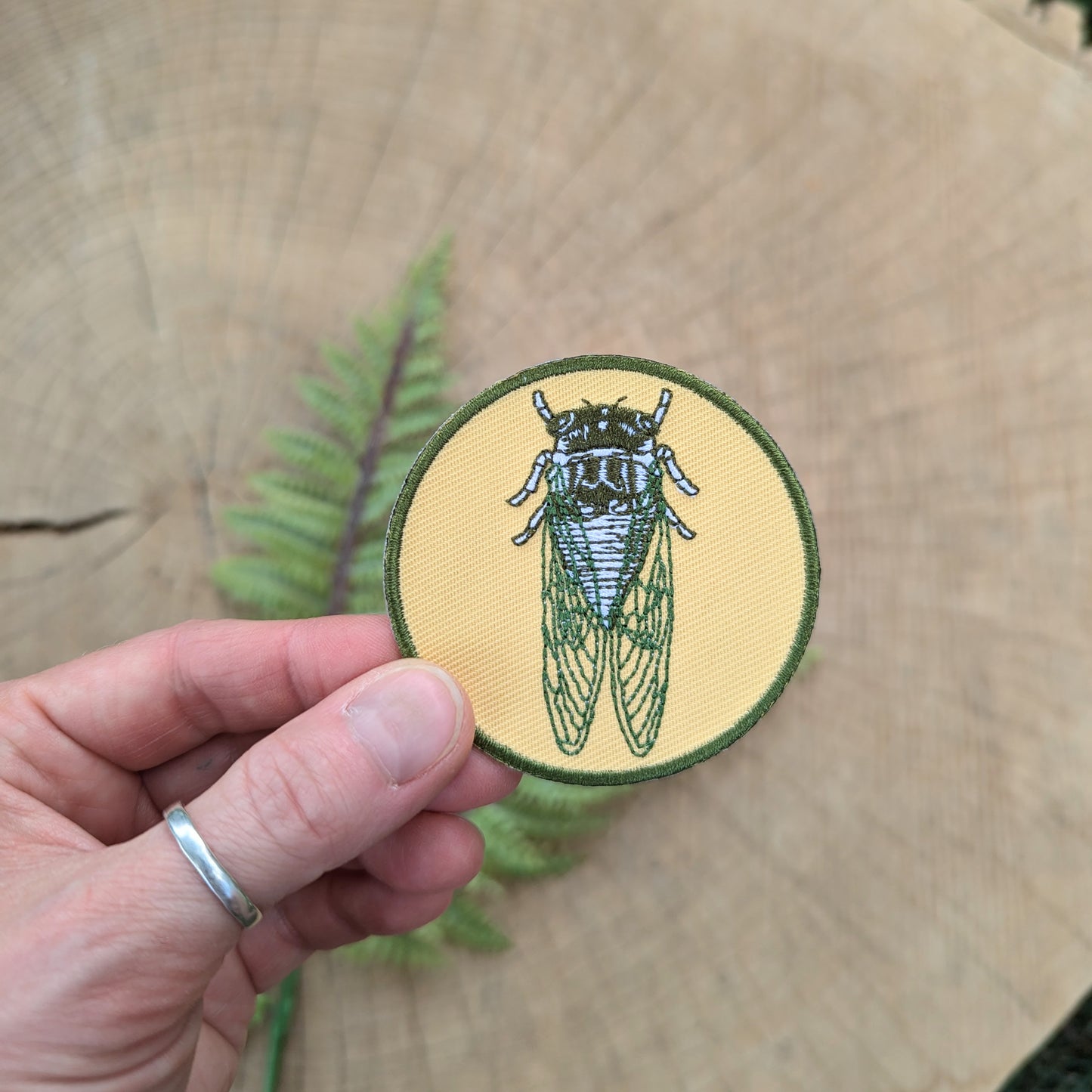 iron-on patch | cicada - 2.5" round
