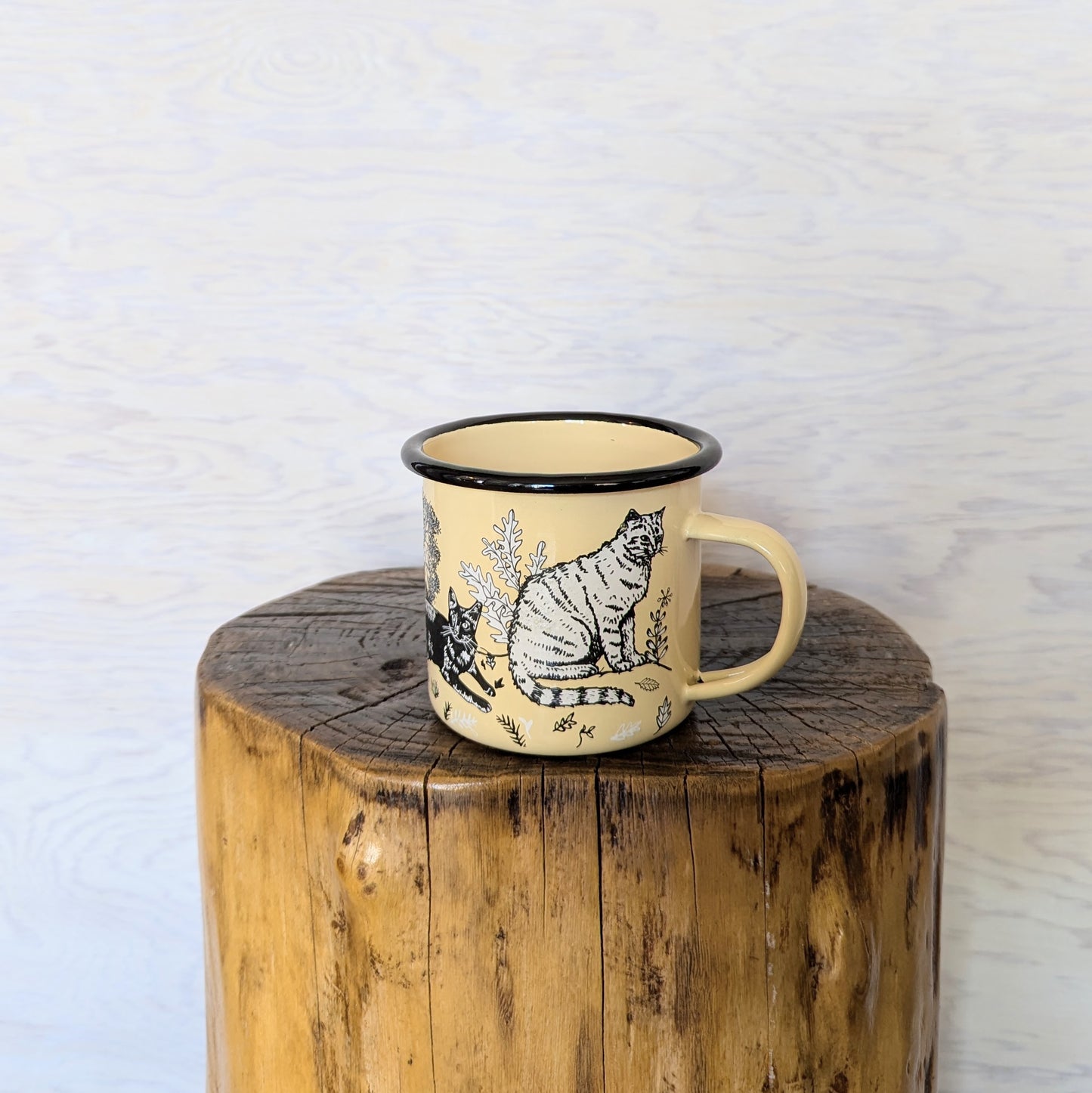 enamel mug | outside cats