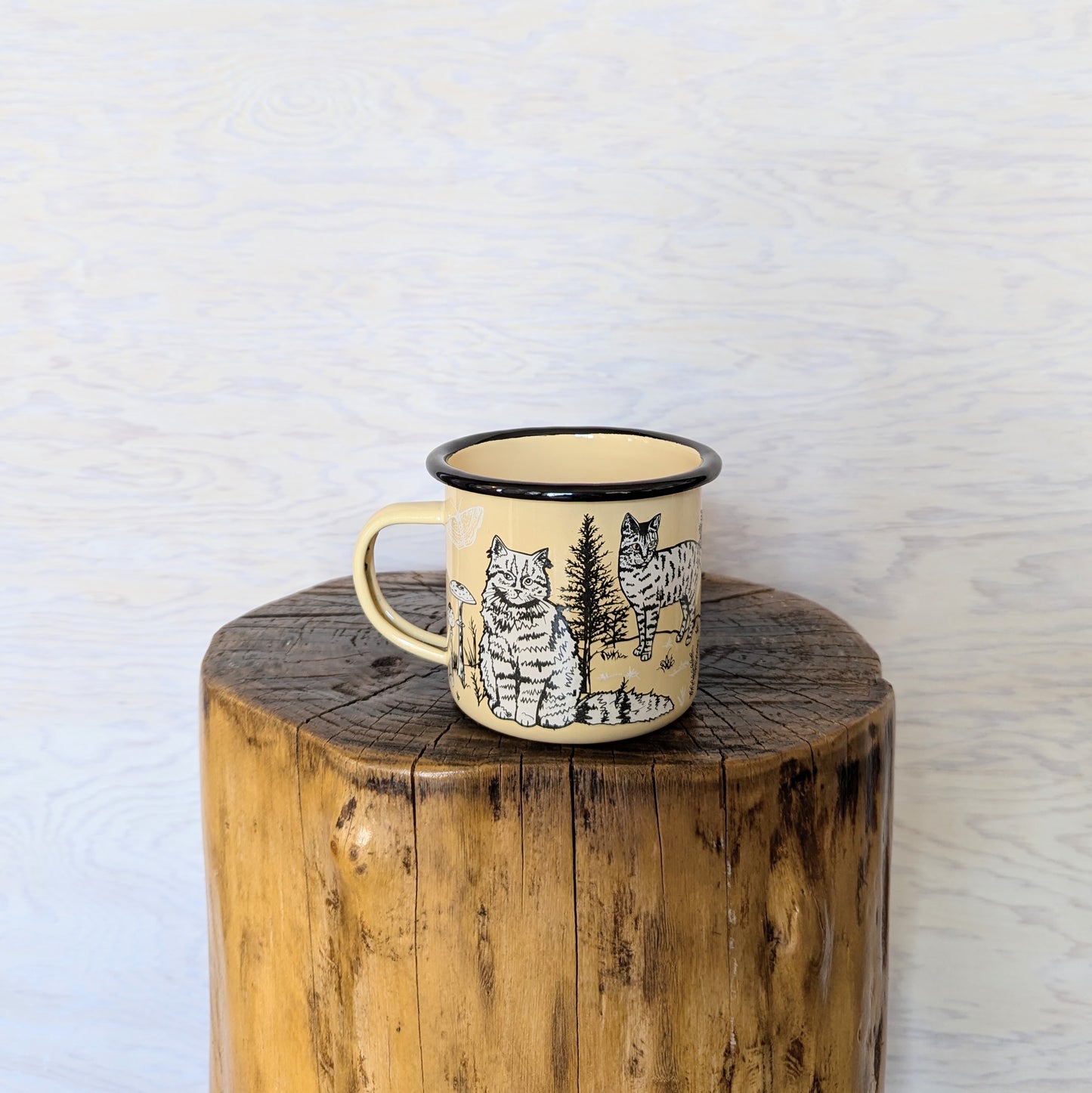 enamel mug | outside cats