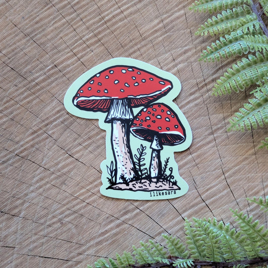 sticker | fly agaric mushroom - waterproof uv-resistant vinyl nature decal