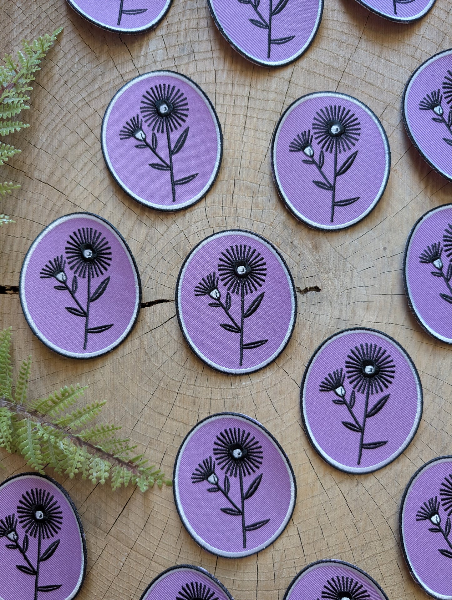 iron-on patch | aster flower - purple oval 2.75" x 3.3"