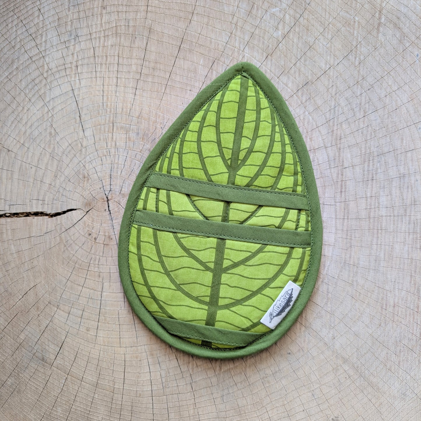 insulated pot holder / hot pad | leaf - green