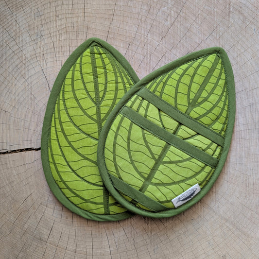 insulated pot holder / hot pad | leaf - green