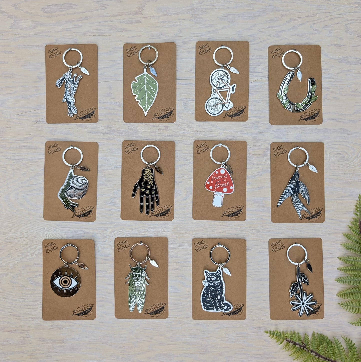 metal enamel keychain / purse charm | black cat