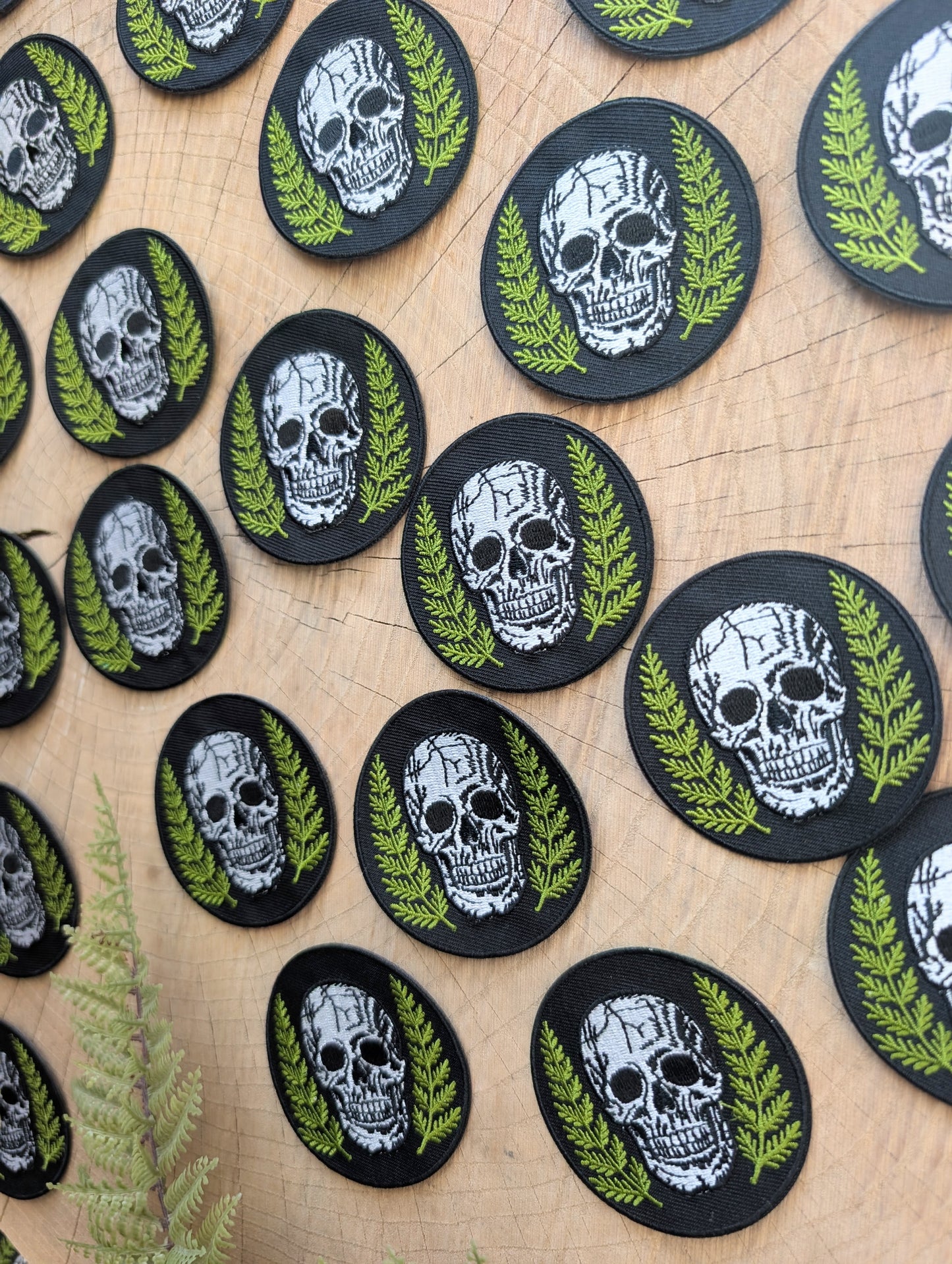 iron-on patch | skull with ferns - embroidered applique, bones & plants