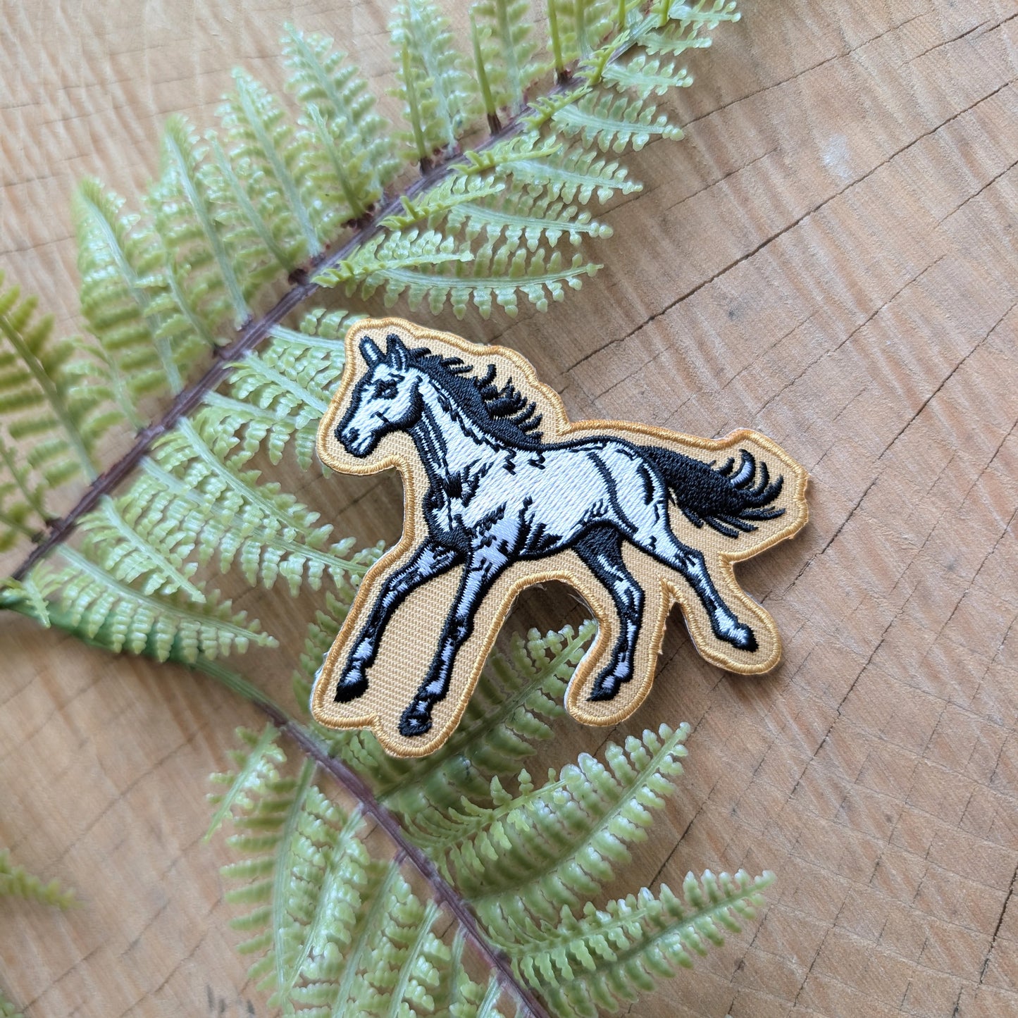 iron-on patch | mustard yellow horse - embroidered Western mustang applique