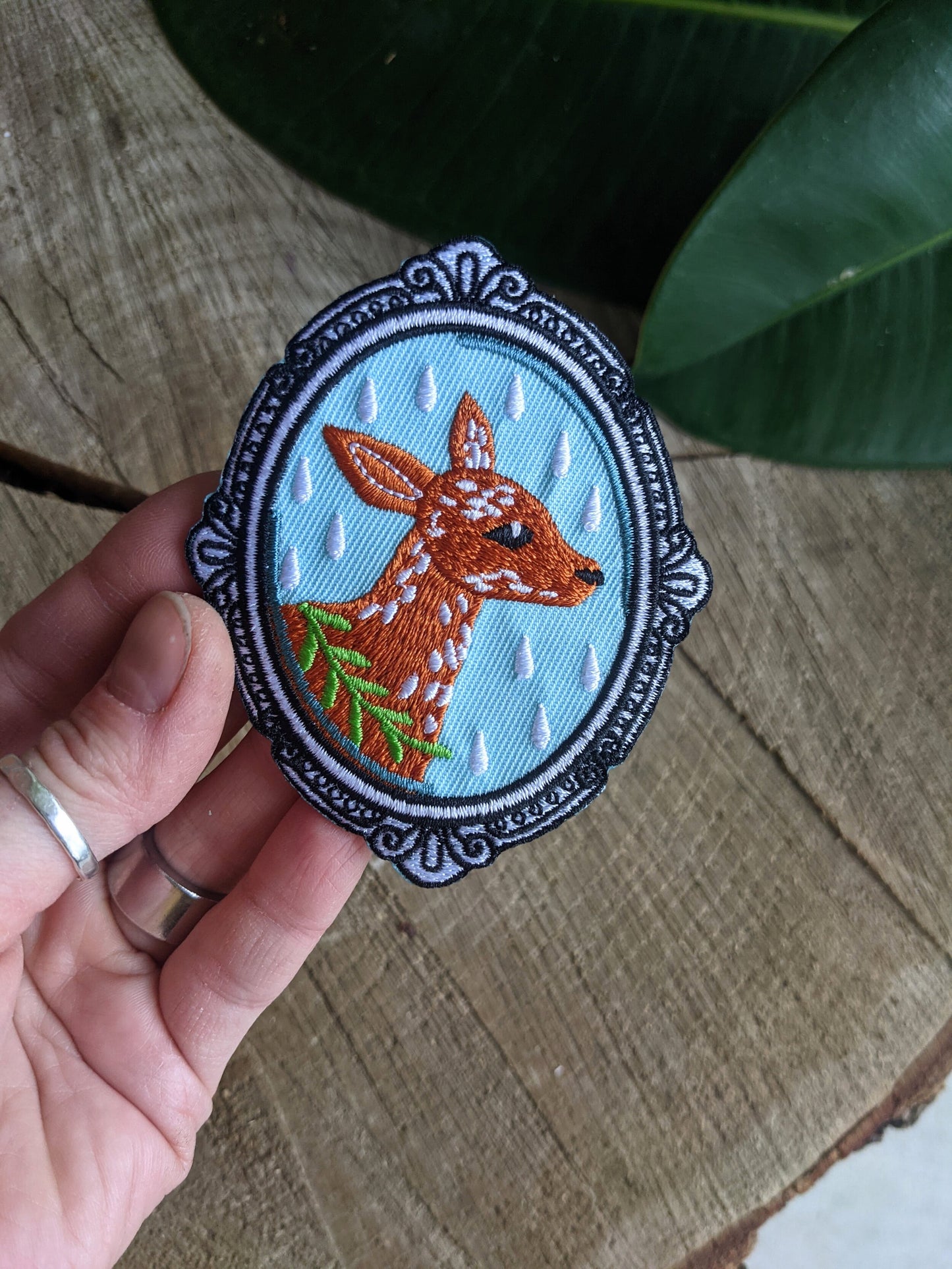 iron-on patch | deerest - oval deer 3.5" x 2.75"
