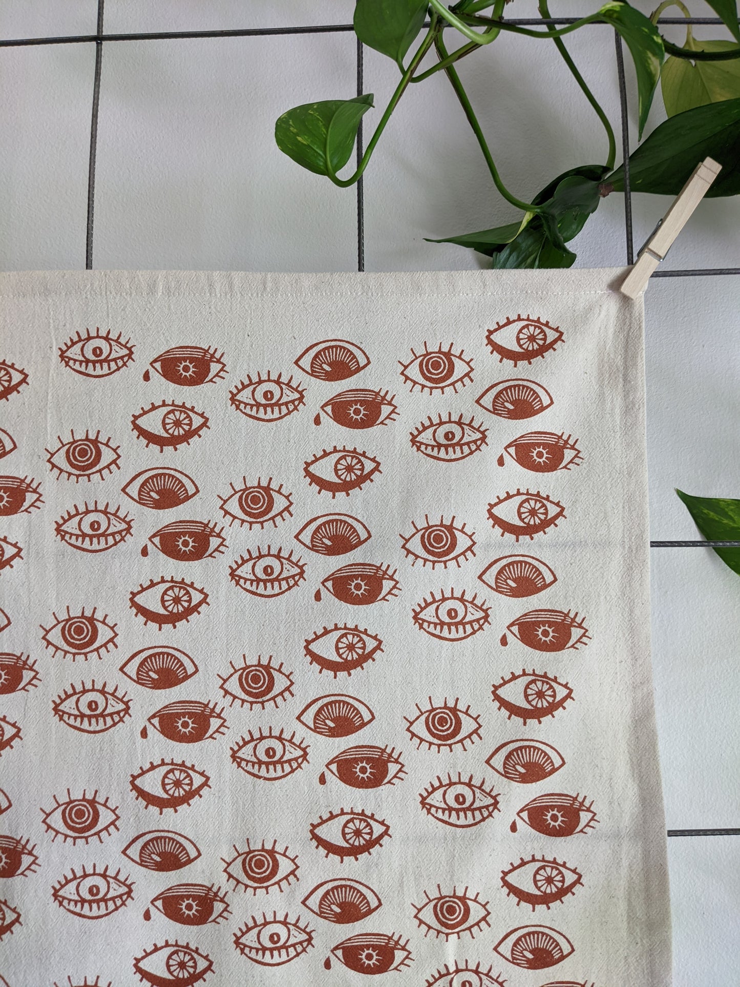 tea towel | eyeball