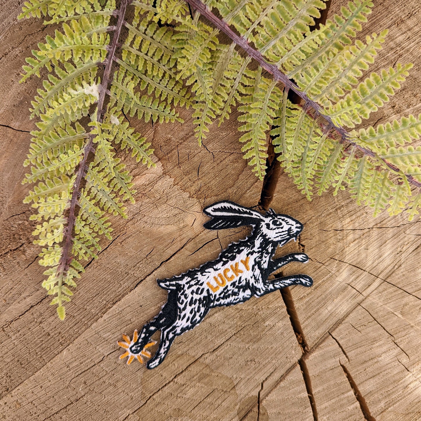 iron-on patch | lucky rabbit's foot - 4.3" x 2.8"